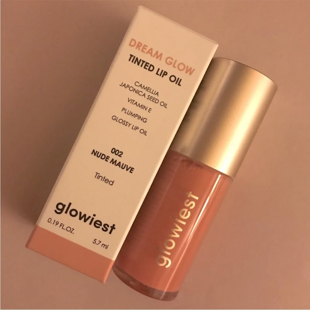 Glowiest Dream Glow Tinted Lip Oil 3-in-1 Formula in 002 Nude Mauve, 5.7 g